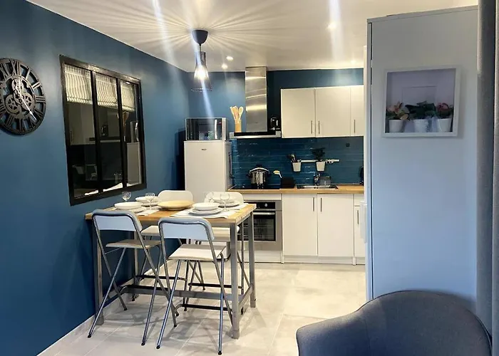 Appartamento Maison Jardin Et Parking Gratuit - 10 Min De L'aeroport - Metro 14 - Arrivee Autonome *